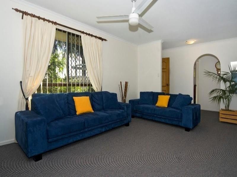 17 Halyard Drive, Wurtulla QLD 4575