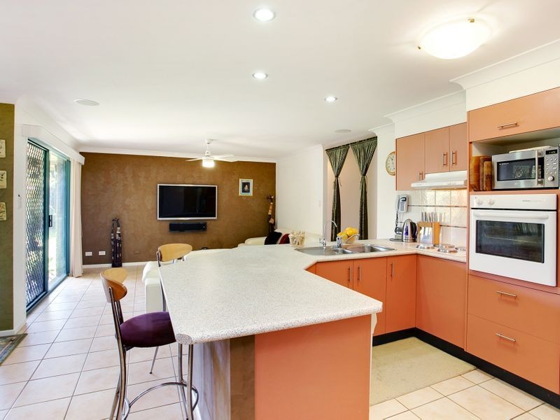 18 Livistona Crescent, Currimundi QLD 4551