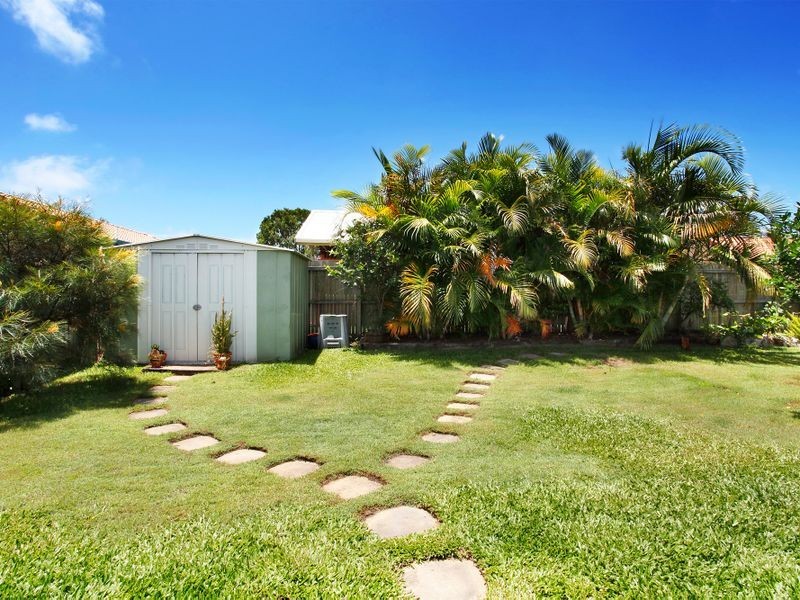 18 Livistona Crescent, Currimundi QLD 4551