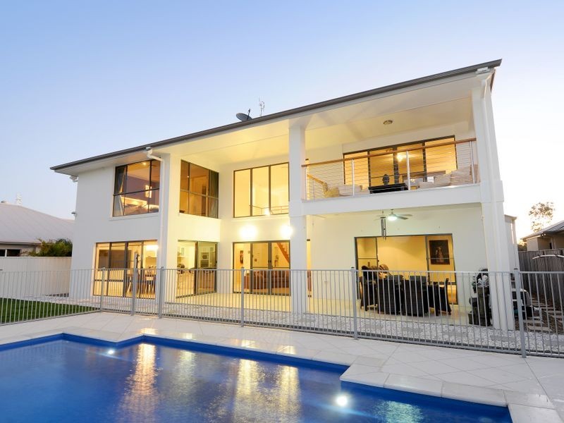 6 Francis Court, Pelican Waters QLD 4551