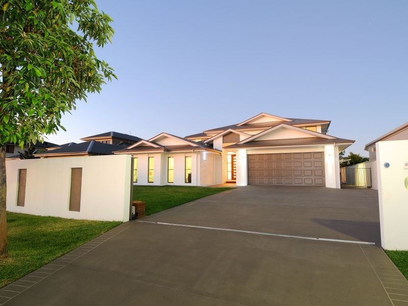 6 Francis Court, Pelican Waters QLD 4551