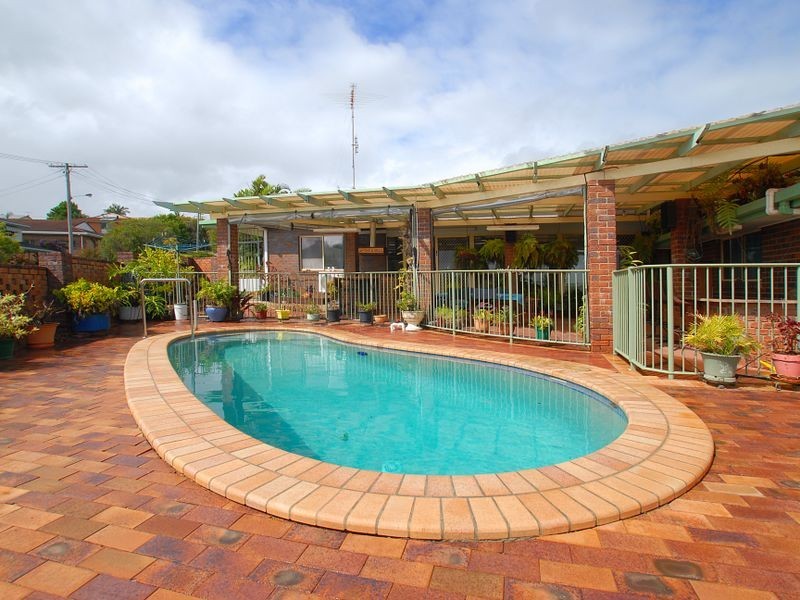 19 Crusader Street, Battery Hill QLD 4551