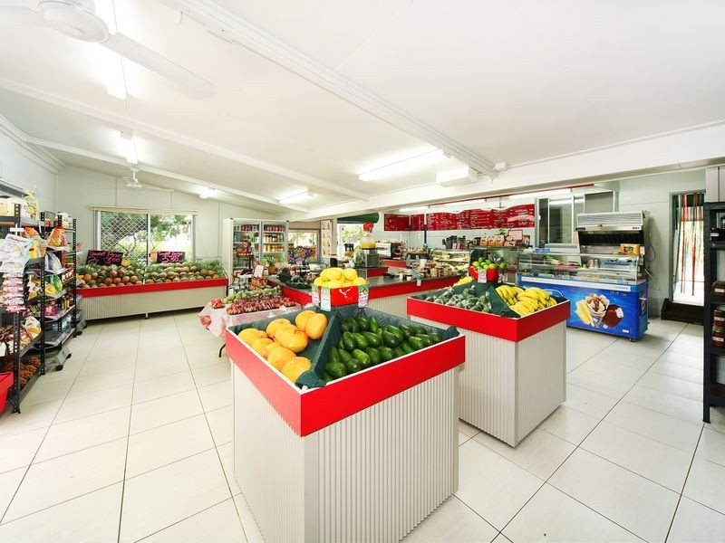 528 Steve Irwin Way, Glass House Mountains QLD 4518