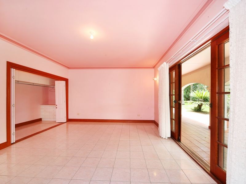 528 Steve Irwin Way, Glass House Mountains QLD 4518