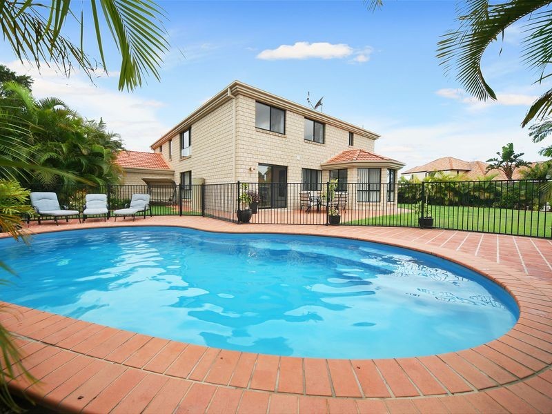 56 Kalowendha Avenue, Pelican Waters QLD 4551