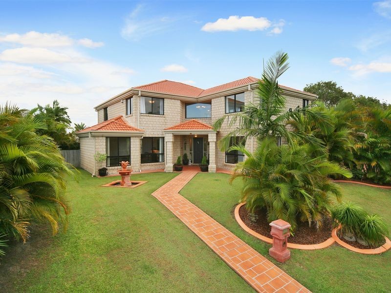 56 Kalowendha Avenue, Pelican Waters QLD 4551
