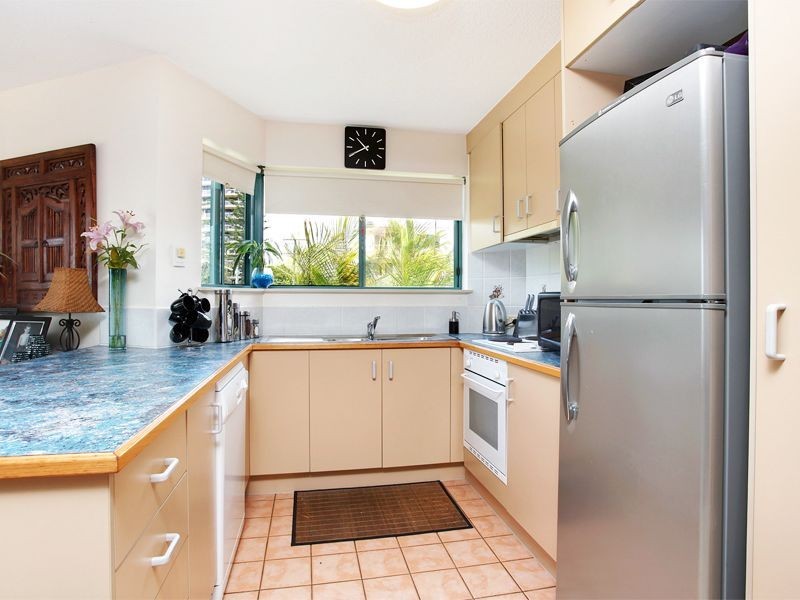 2/64 Golden Beach Esplanade, Golden Beach QLD 4551