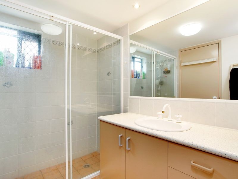 2/64 Golden Beach Esplanade, Golden Beach QLD 4551