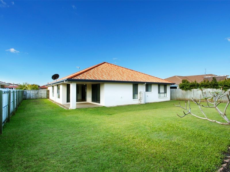 32 Agincourt Street, Pelican Waters QLD 4551