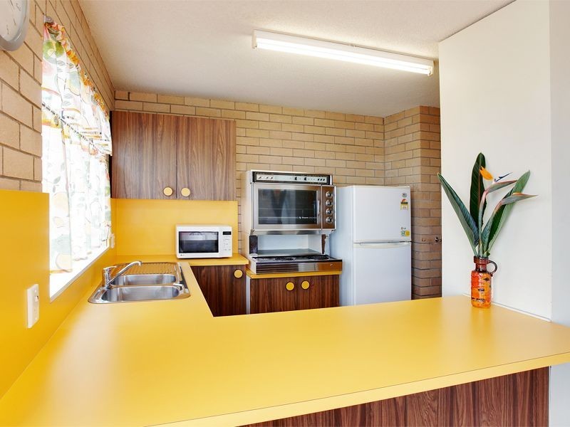 1/10 Dingle Avenue, Kings Beach QLD 4551