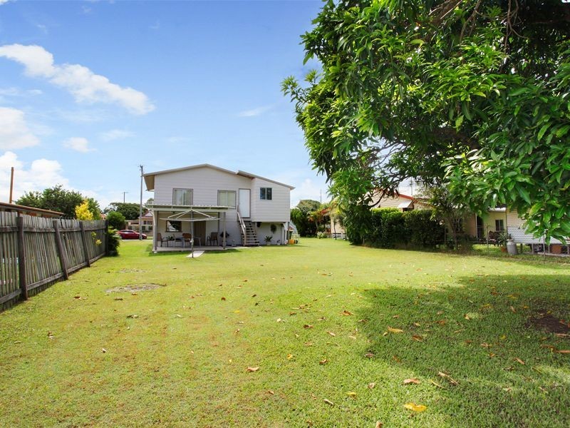 8 Park Street, Caloundra QLD 4551
