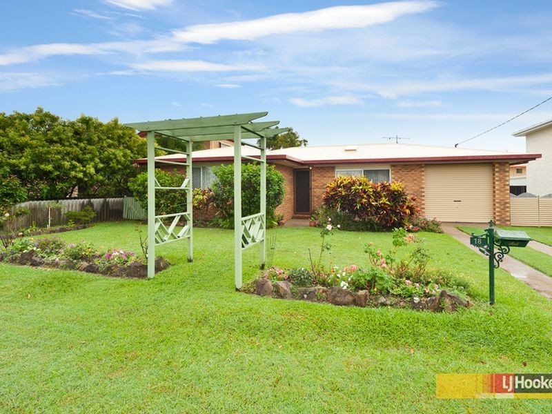 18 Coonowrin Street, Battery Hill QLD 4551