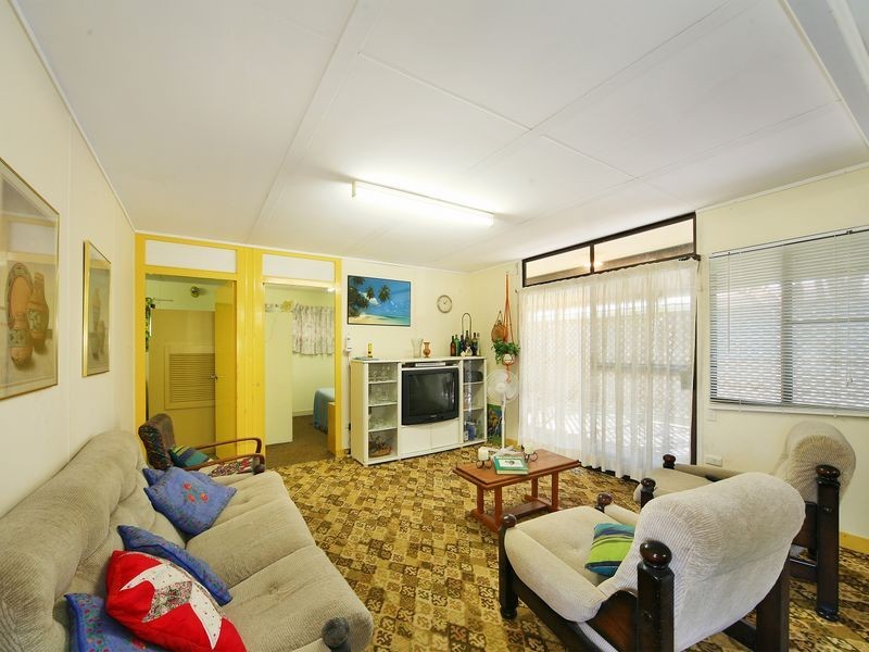 5 Holt Street, Currimundi QLD 4551