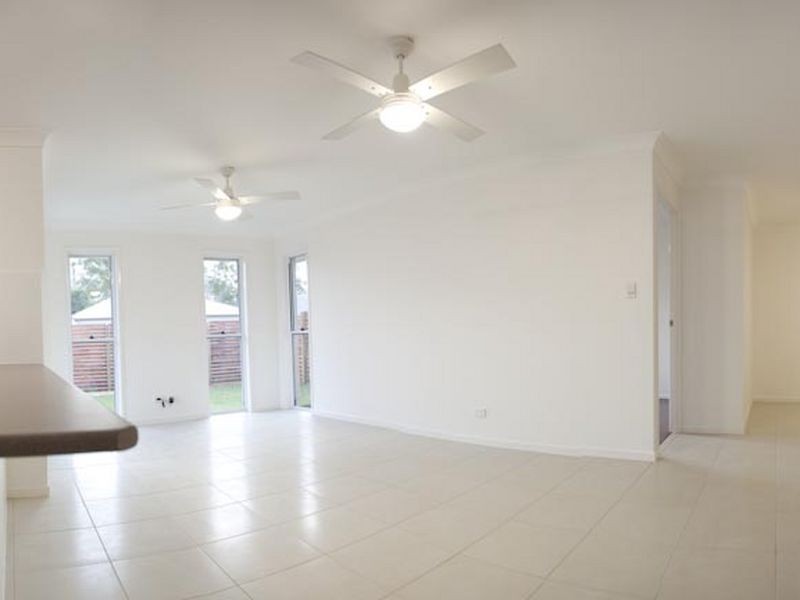 6A Cumberland Crescent, Little Mountain QLD 4551