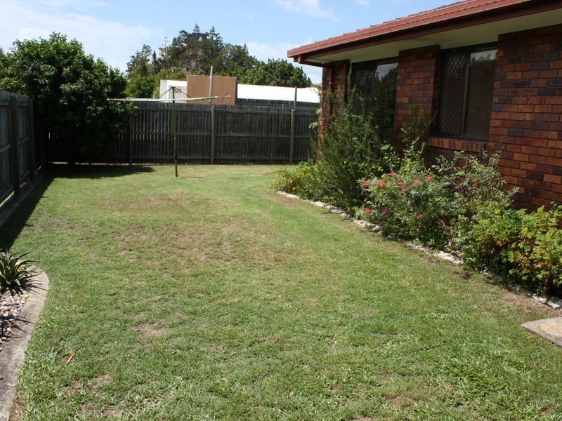 2/7 Pumicestone Place, Golden Beach QLD 4551