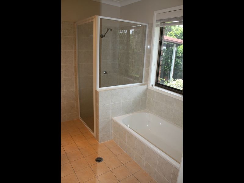 2/7 Pumicestone Place, Golden Beach QLD 4551