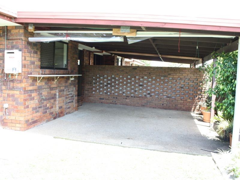 2/7 Pumicestone Place, Golden Beach QLD 4551