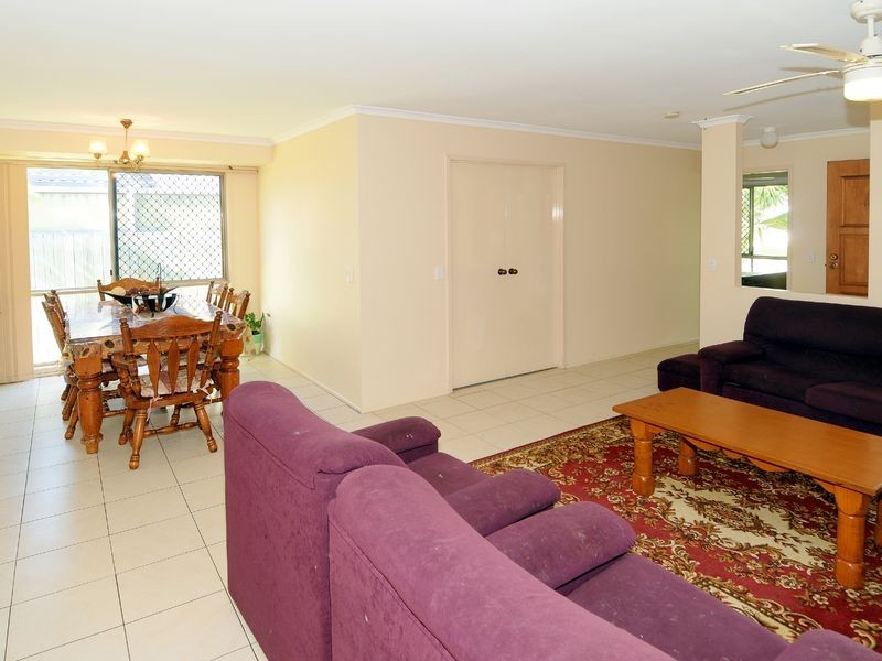 8 Pennyroyal Circuit, Currimundi QLD 4551