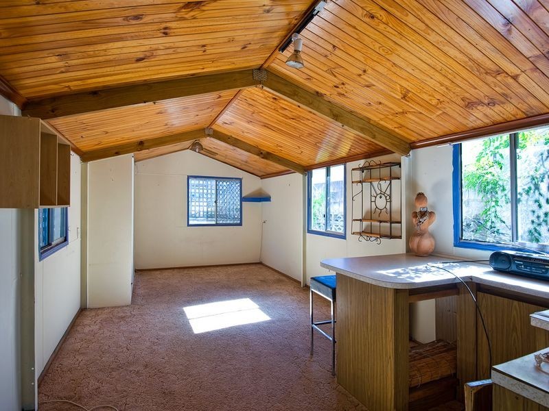 1 Third Avenue, Caloundra QLD 4551