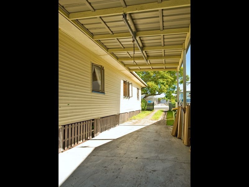 1 Third Avenue, Caloundra QLD 4551