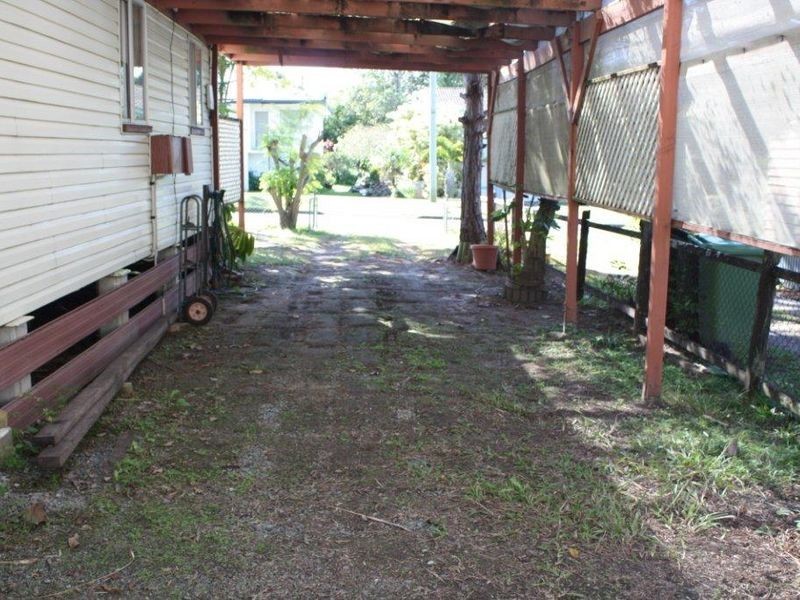 8 Essey Street, Clontarf QLD 4019