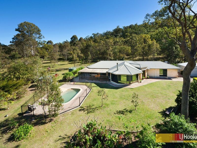 33 Hatchman Court, Elimbah QLD 4516
