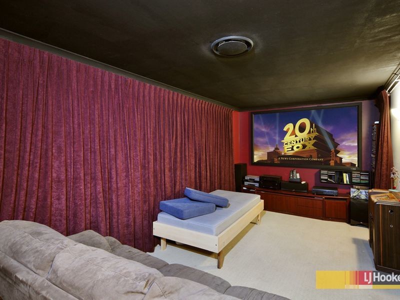 33 Hatchman Court, Elimbah QLD 4516