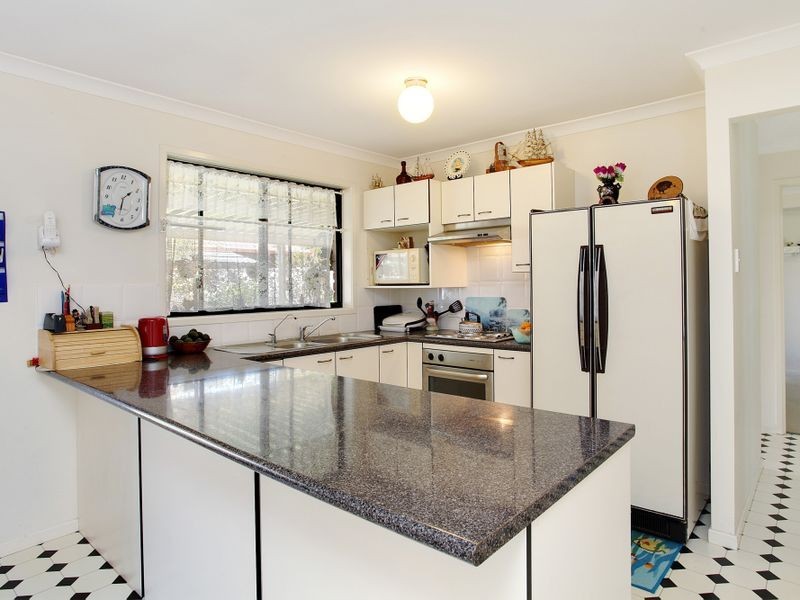 7 Village Way, Little Mountain QLD 4551