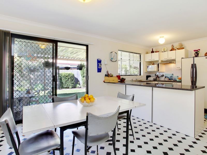 7 Village Way, Little Mountain QLD 4551