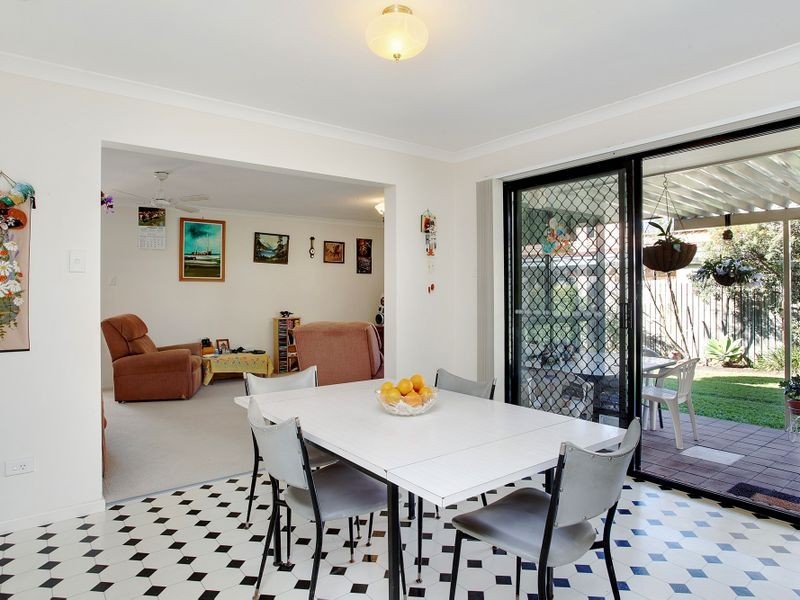 7 Village Way, Little Mountain QLD 4551