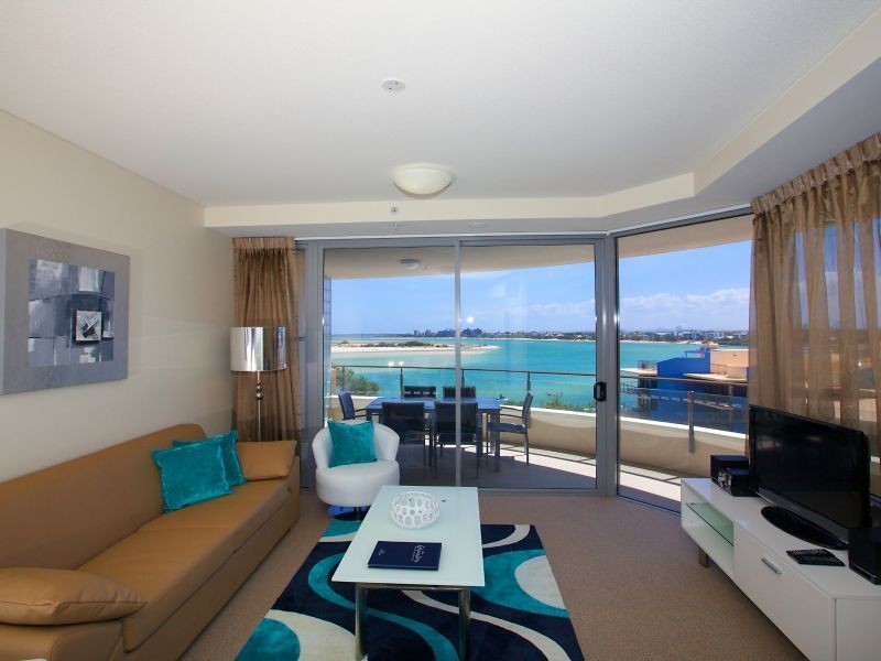 307-12 Otranto Avenue, Caloundra QLD 4551