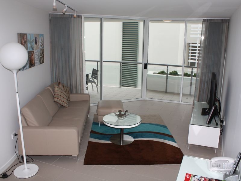 303/ Leeding Terrace (Bulcock Beach, Caloundra QLD 4551