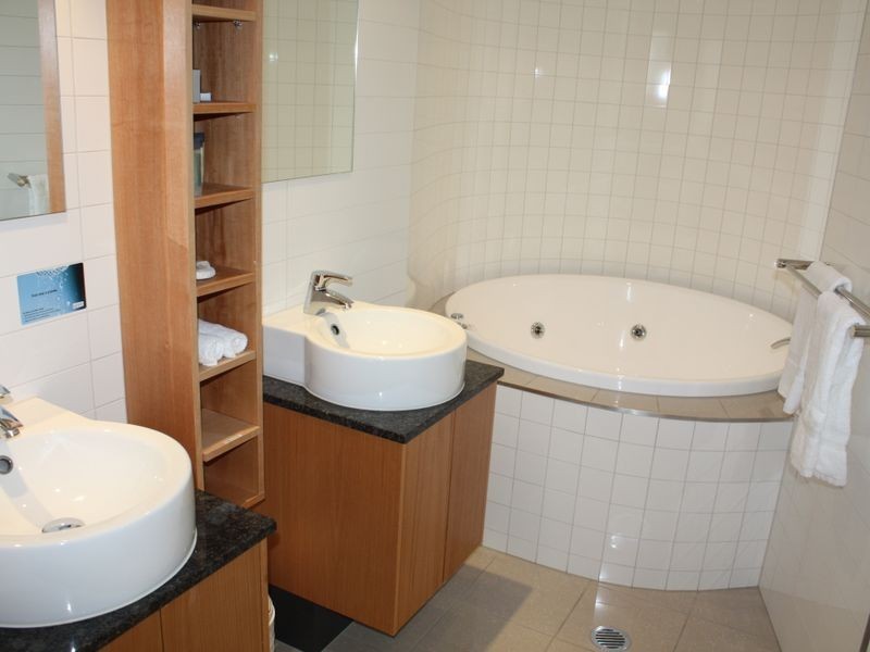 303/ Leeding Terrace (Bulcock Beach, Caloundra QLD 4551