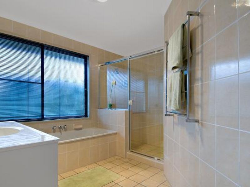 8 Undanbi Place, Pelican Waters QLD 4551