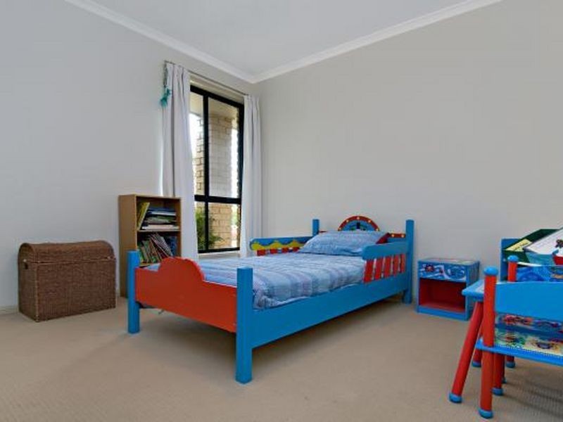 8 Undanbi Place, Pelican Waters QLD 4551