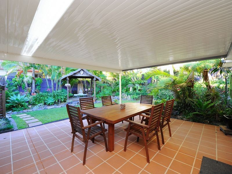 31 Bellevue Drive, Little Mountain QLD 4551