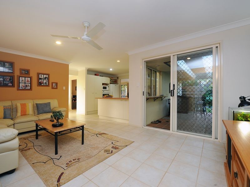 31 Bellevue Drive, Little Mountain QLD 4551