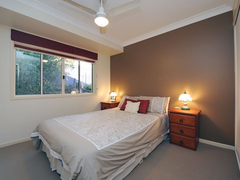 31 Bellevue Drive, Little Mountain QLD 4551