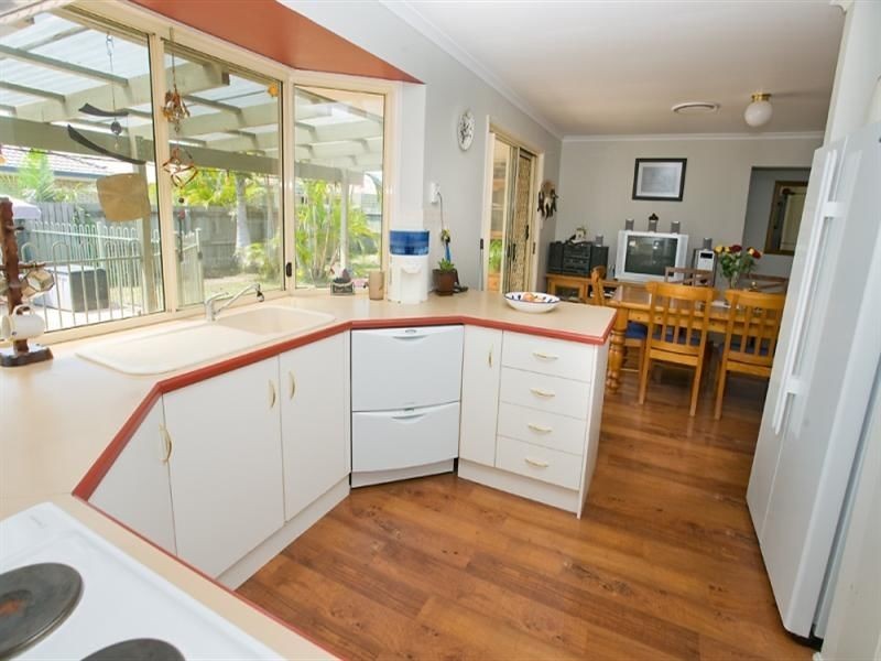 50 Village Way, Little Mountain QLD 4551