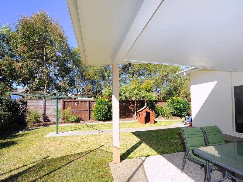 5 Gumview Pl, Little Mountain QLD 4551