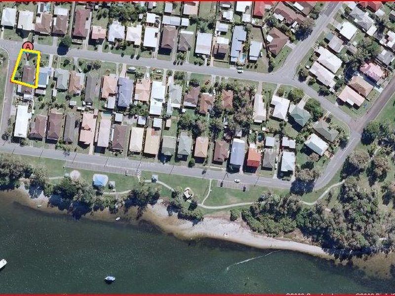 2/34 Booker Parade, Golden Beach QLD 4551