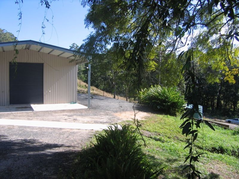 1 Songbird Place, Mooloolah Valley QLD 4553
