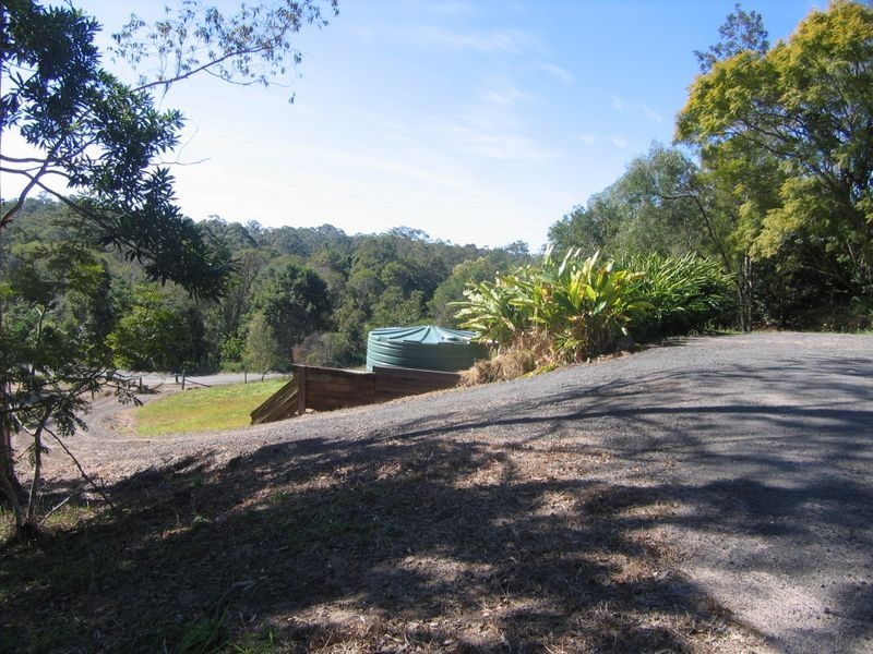 1 Songbird Place, Mooloolah Valley QLD 4553
