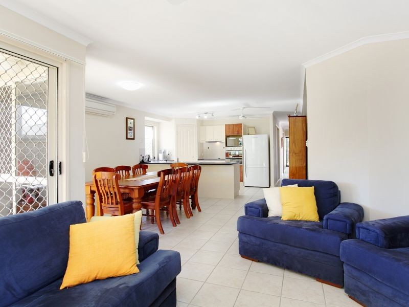 12 Sycamore Drive, Currimundi QLD 4551