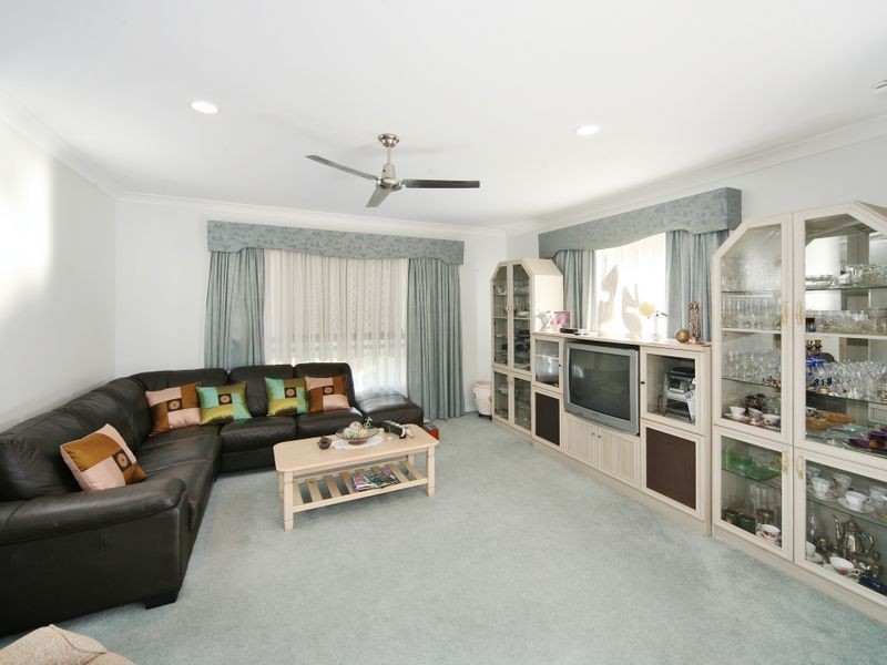 1 Tripcony Court, Pelican Waters QLD 4551