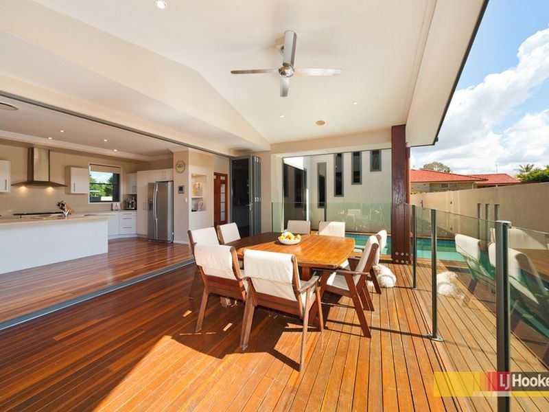 52 Palmer Avenue, Golden Beach QLD 4551