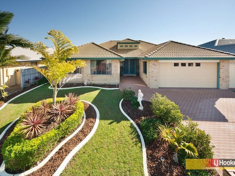 19 Lang Street, Pelican Waters QLD 4551