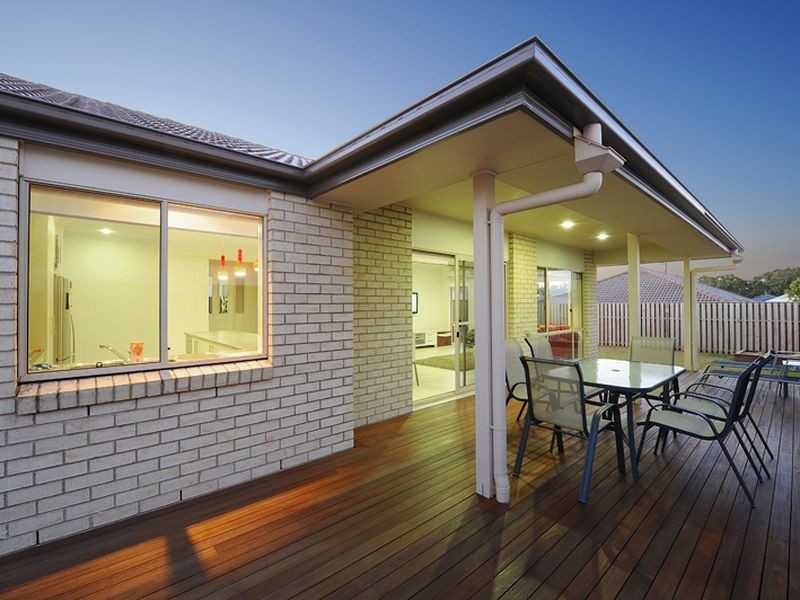 9 Elvena Circuit, Little Mountain QLD 4551