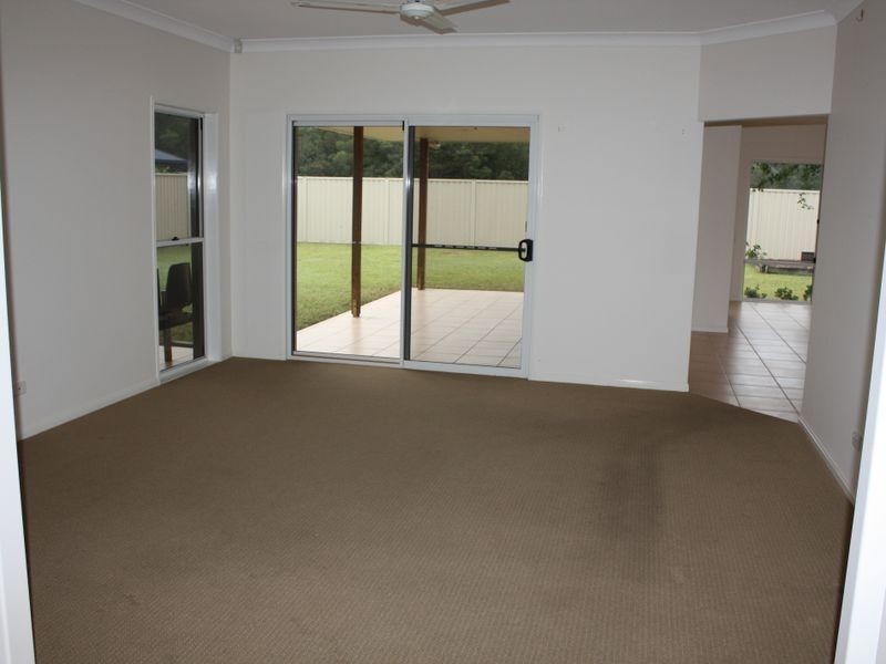 13 Sovereign Cct, Pelican Waters QLD 4551
