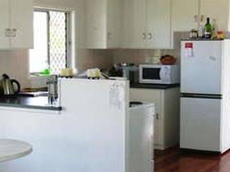 6 Bombala Terrace, Caloundra QLD 4551